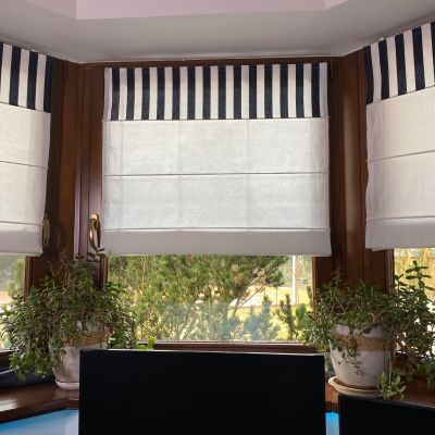 Curtains for a bay window - how to hang curtains? 2