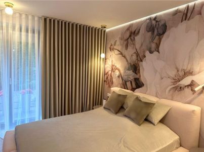 bedroom inspiration - velvet curtains with delicate curtains 2