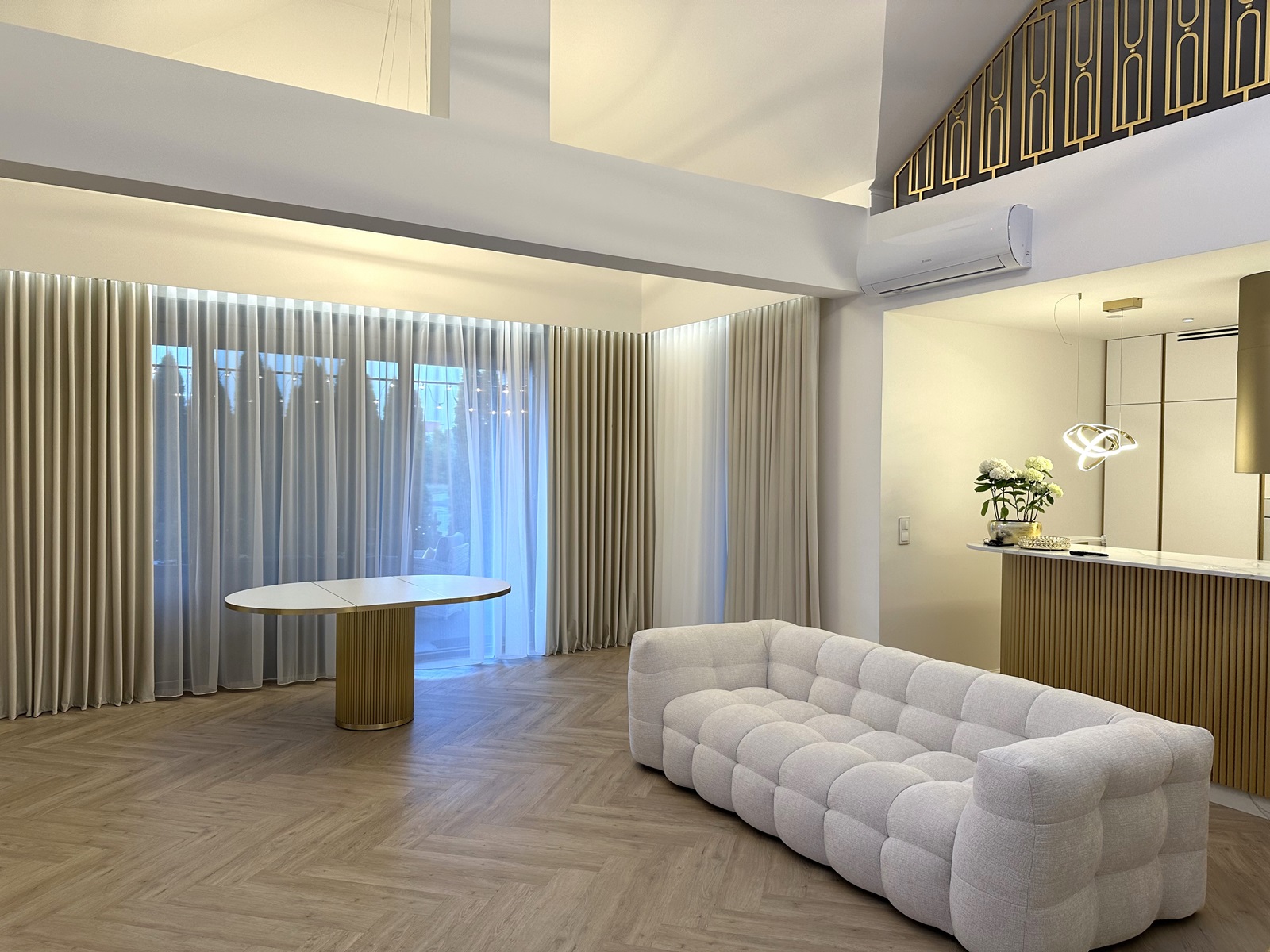 Curtain rod cover (pelmet) - a perfect complement to the window decoration  - iDESCU
